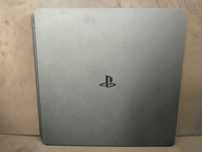Sprzedam PlayStation 4 / Stan idealny!