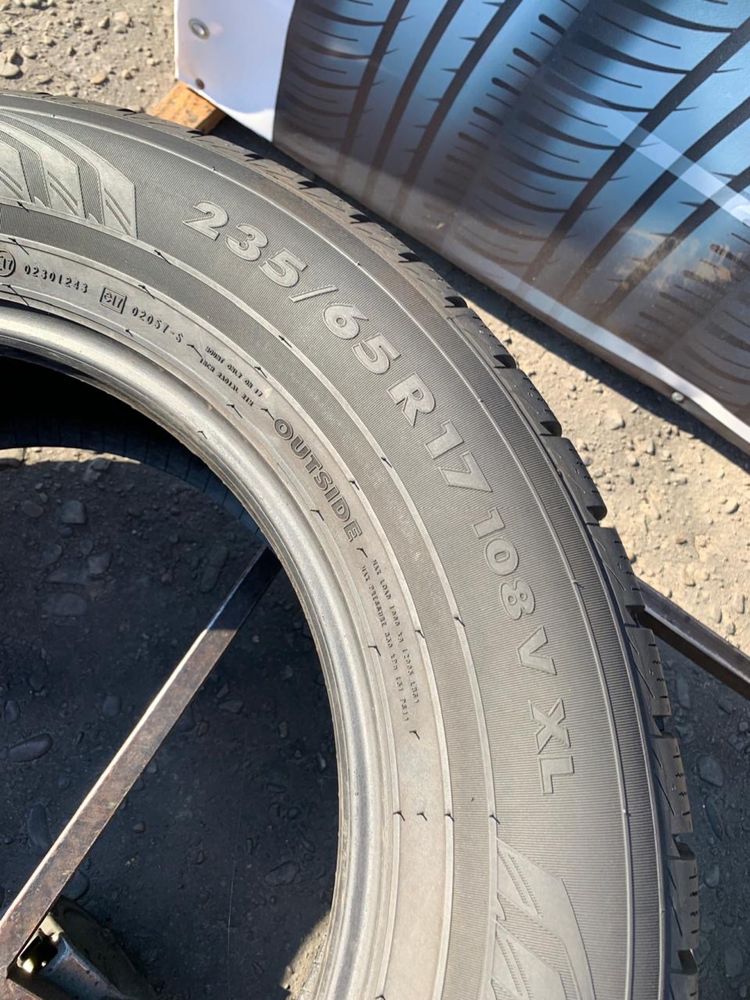 Шини 235/65 R17 Nokian 2022p зима 10мм
