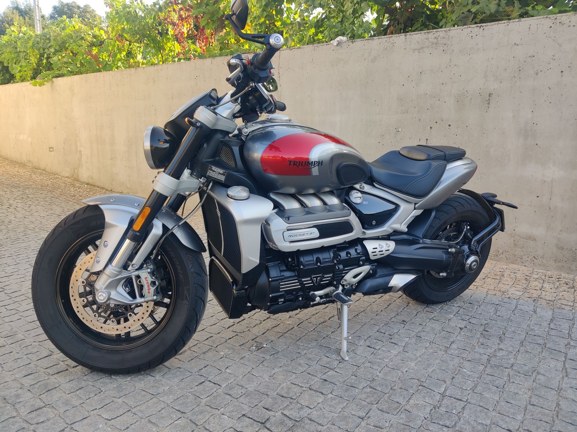Triumph rocket 3