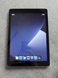 Tablet iPad 5 gen. A1823 LTE cellular + etui