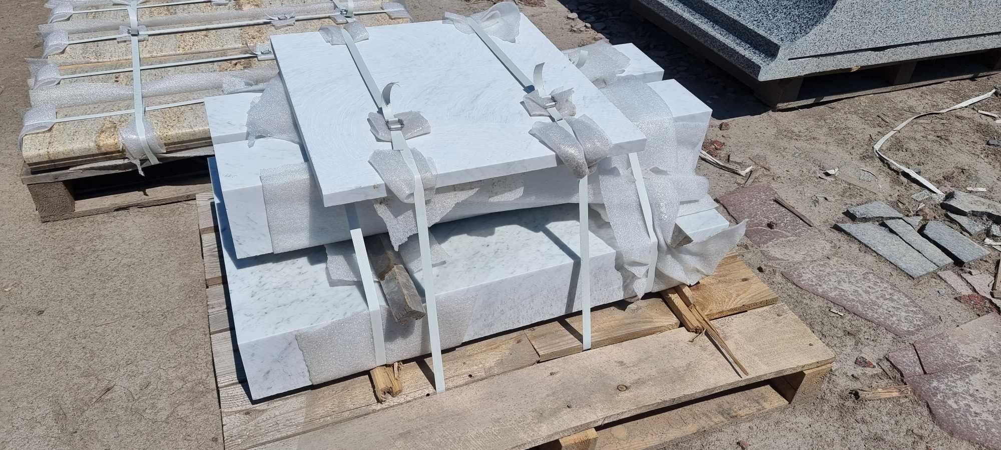Мармур Carrara C Extra мрамор блоки та заготовки Каррара Італія