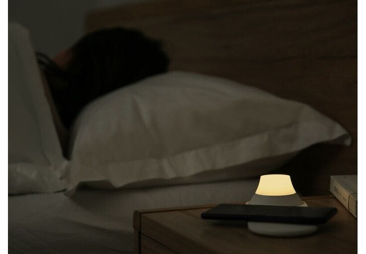 Нічник бездротова зарядка Xiaomi Yeelight Wireless charge nightlight