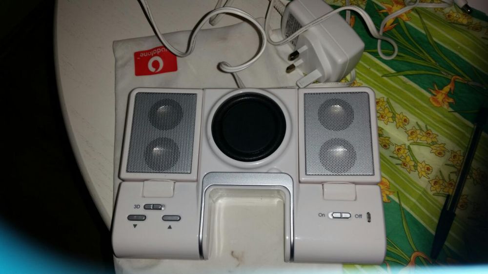 Stacja dokująca do mp3 i telefonu