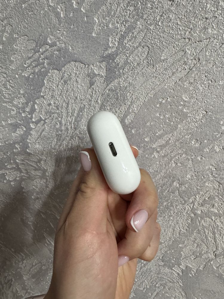 Оригінальні AirPods 3 — лівий навушник + кейс (Еірподс)