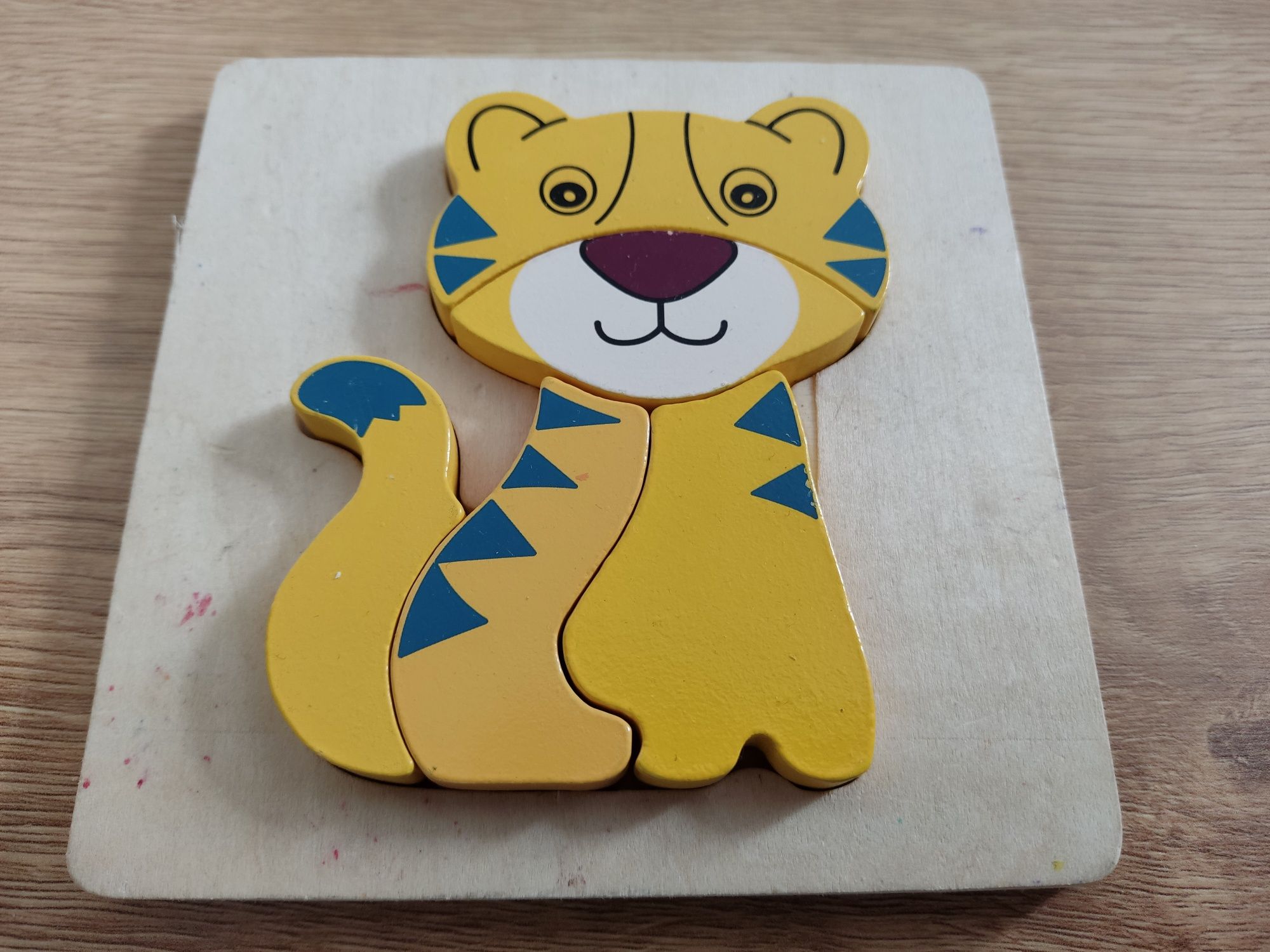 Drewniana układanka puzzle Tygrys Lidl DeltaSport