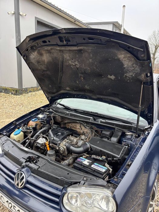 Гольф 4 1,9 дизель простий Можливий пригін уваше місто