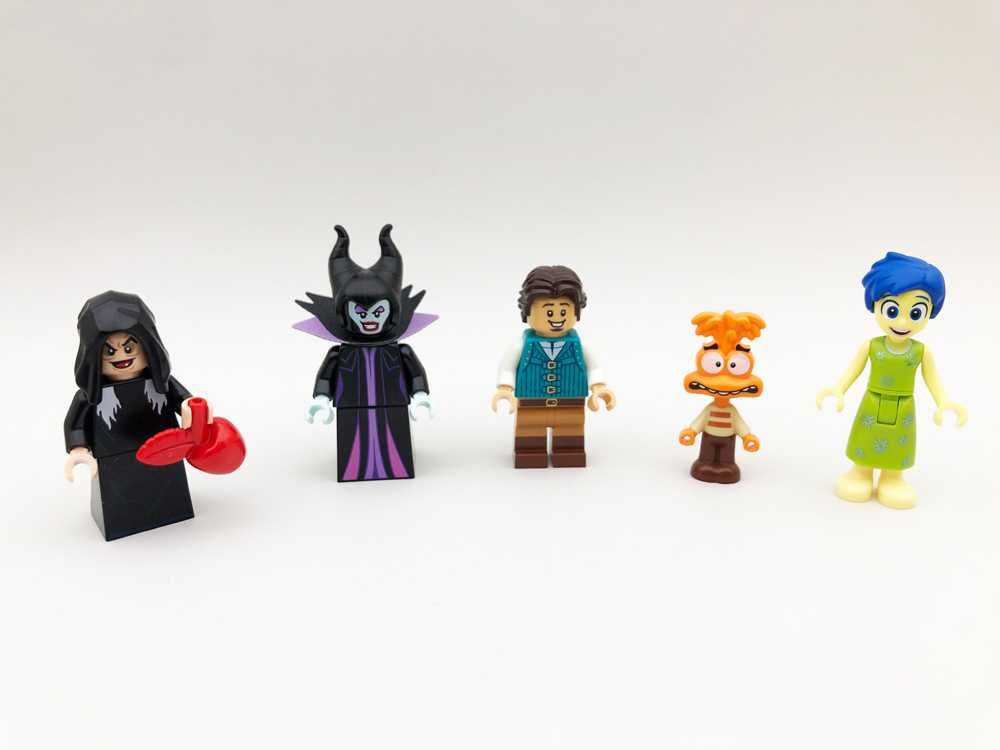 LEGO MINIFIGURAS Walt Disney Bambi Dumbo Mickey Minnie Peter Pan Woody