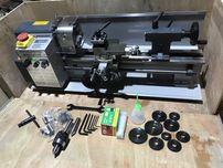 Токарний верстат ARDOTECH CJ0618A,  WM210 тв