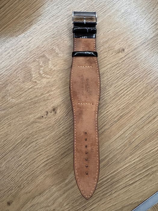 Guess годинник жіночий