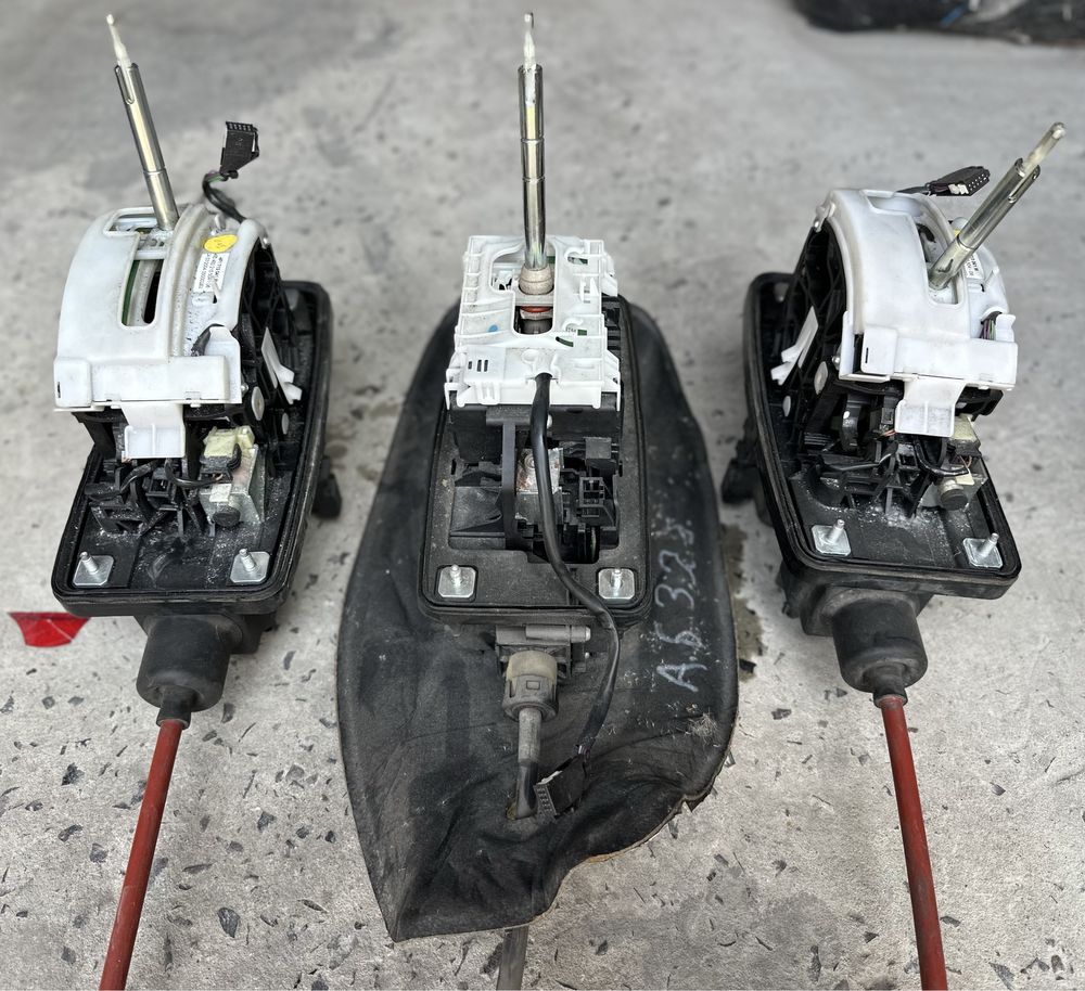 Кулиса в зборі трос АКПП Audi A6 С6 2005 - 2010 4F1713041M 4F1713041AH