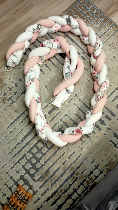 Warkocz, ochraniacz do łóżka 360 cm, wysokość 18 CM