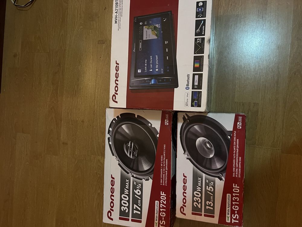 Vendo colunas pioneer auto e Radio auto