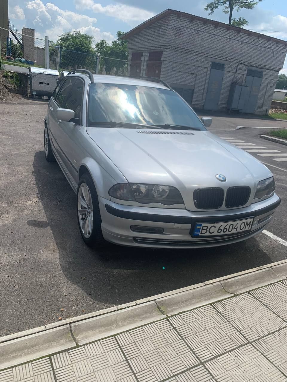 Продам бмв е46 2001 рік