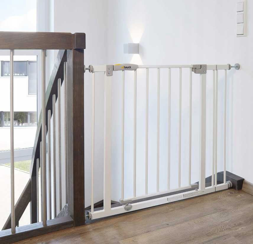Barierka na schody rozporowa Hauck 96 - 101 cm