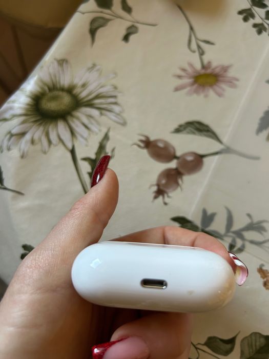 Apple Air pods pro 1 gen etui ładujące