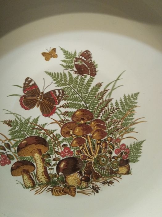 Блюдо емальоване часів СРСР. Нове.