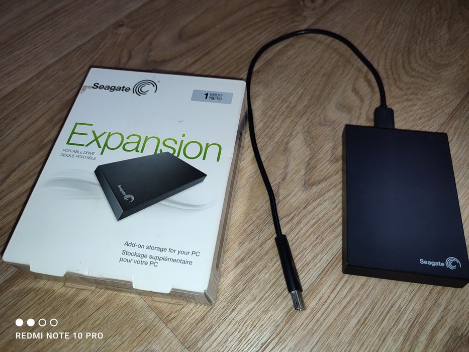 Зовнішній диск 1 Tb