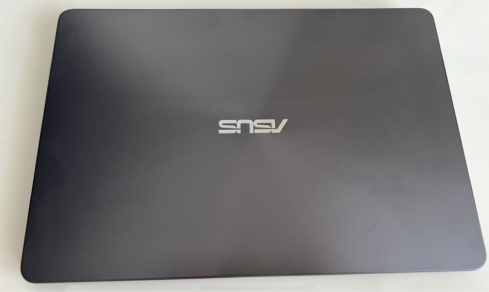 Продам ноутбук Asus ZenBook UX430U