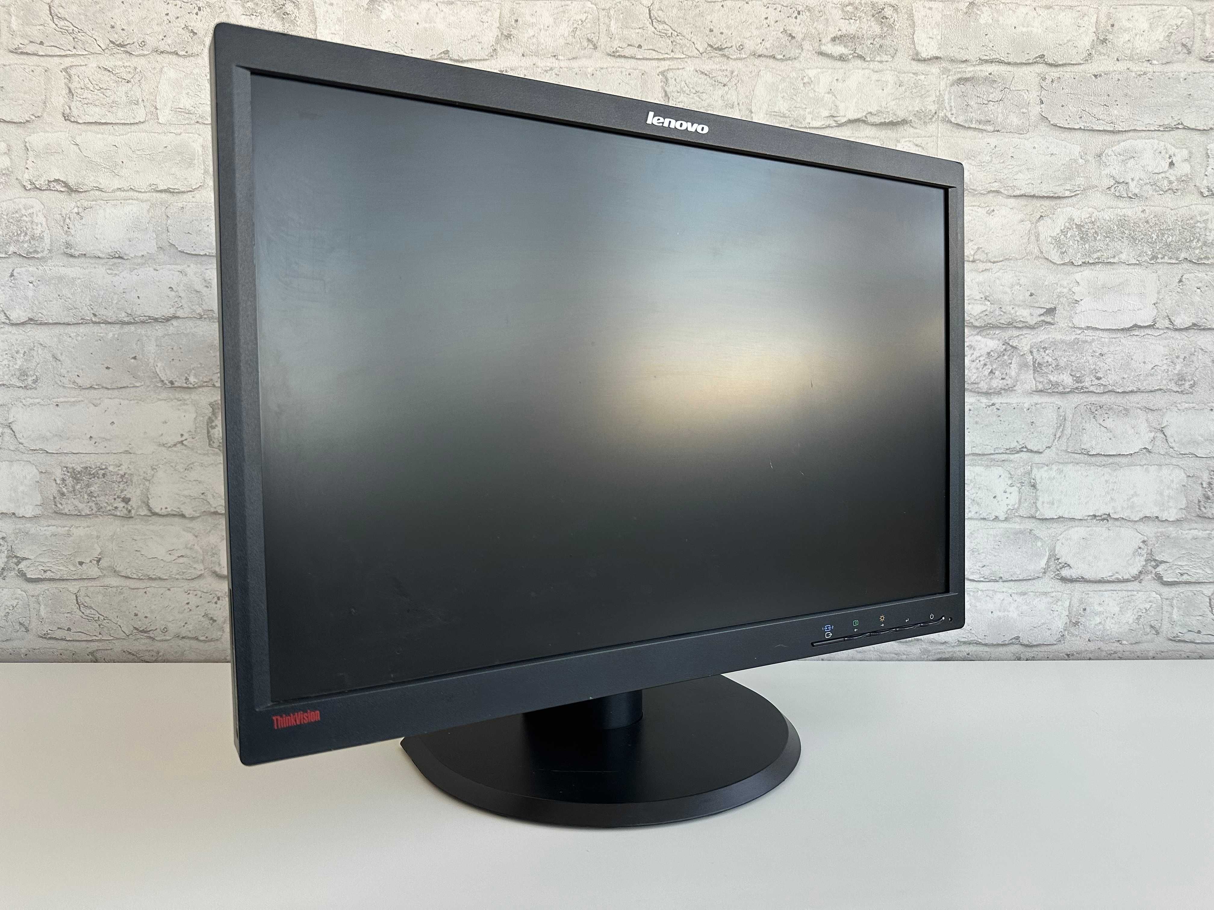 Монітор 22” Lenovo LT2252pwA black/1680x1050/LED VGA, DVI, DisplayPort