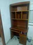 vendo Escrivaninha com estante