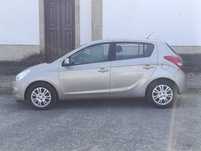 Carro Hyundai  bom estado