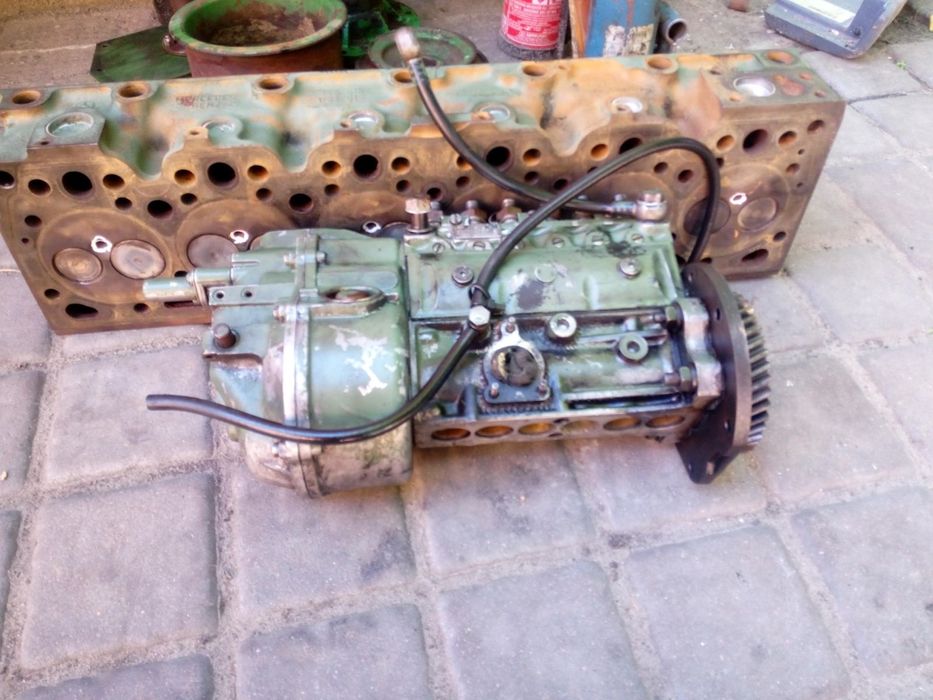 двигун Mercedes OM366 6.0 по запчастинах ГБЦ ТНВД корпус картер