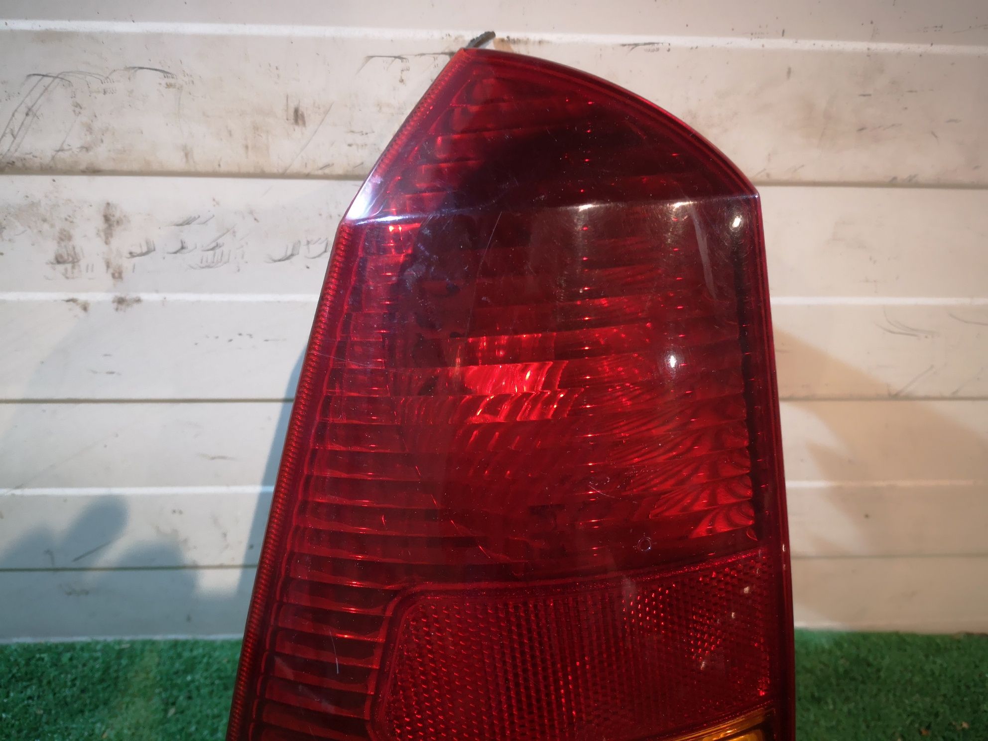 Ford Focus kombi lampa