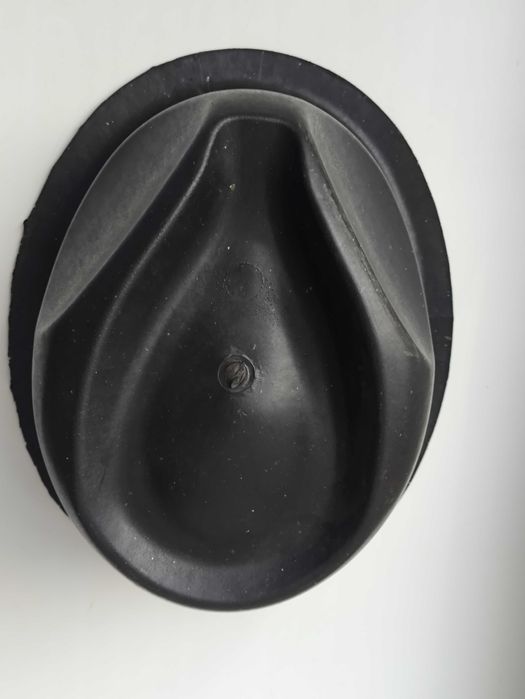 Підставка для підтримки, зберігання шляпи, капелюха