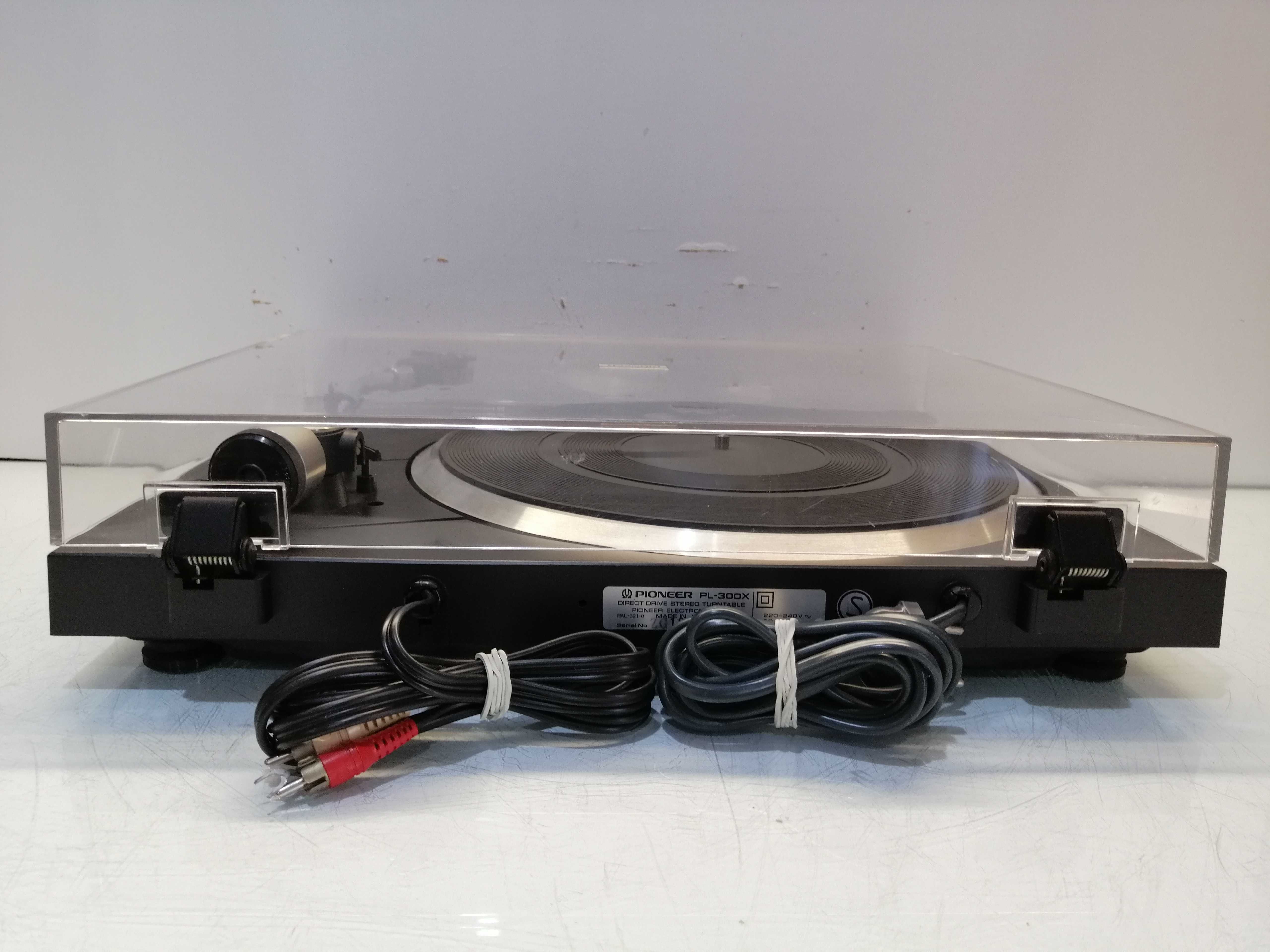Gramofon Pioneer PL-300X