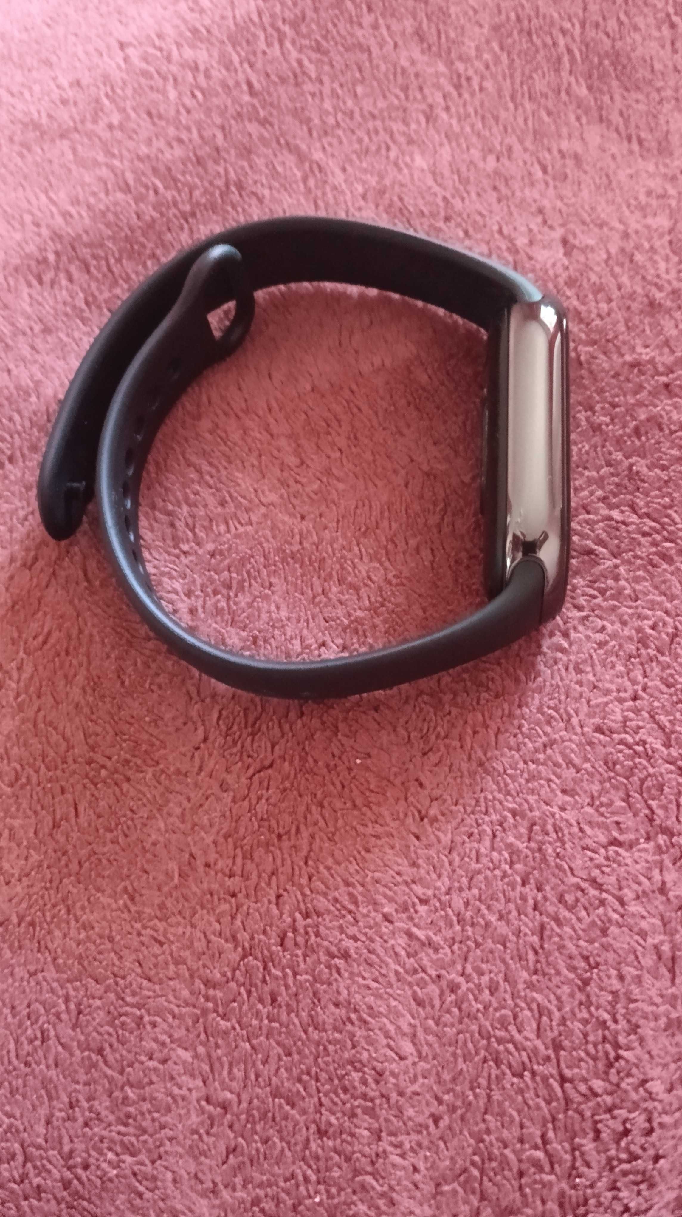 Продам Xiaomi Smart Band 8 Black