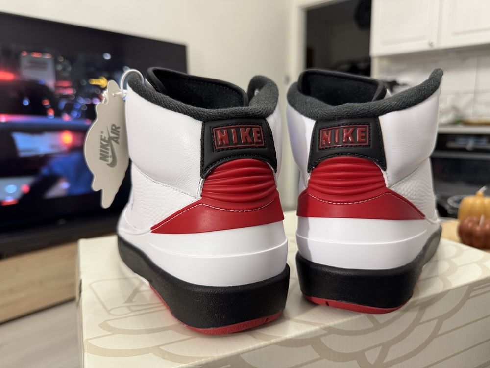Jordan 2 chicago 9,5 us nowe