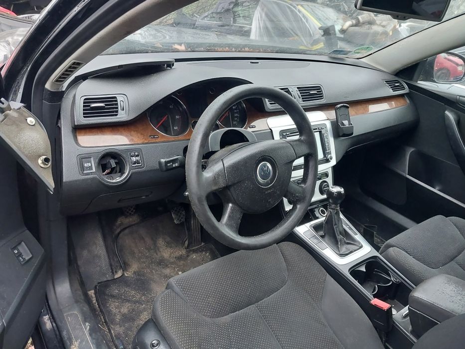 Kokpit deska rozdzielcza pulpit vw passat b6