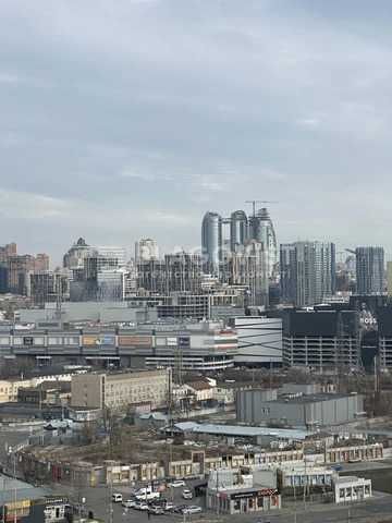 Продаж 4х кімн.квартири, Голосіївський проспект 30б! Деміївська