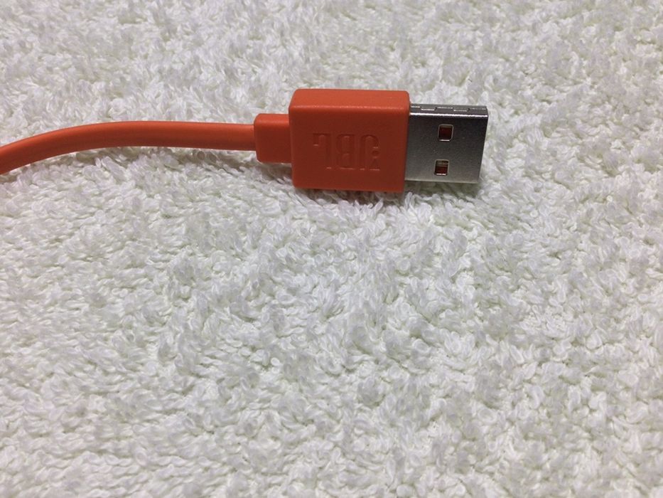 Кабель зарядки JBL. Новый