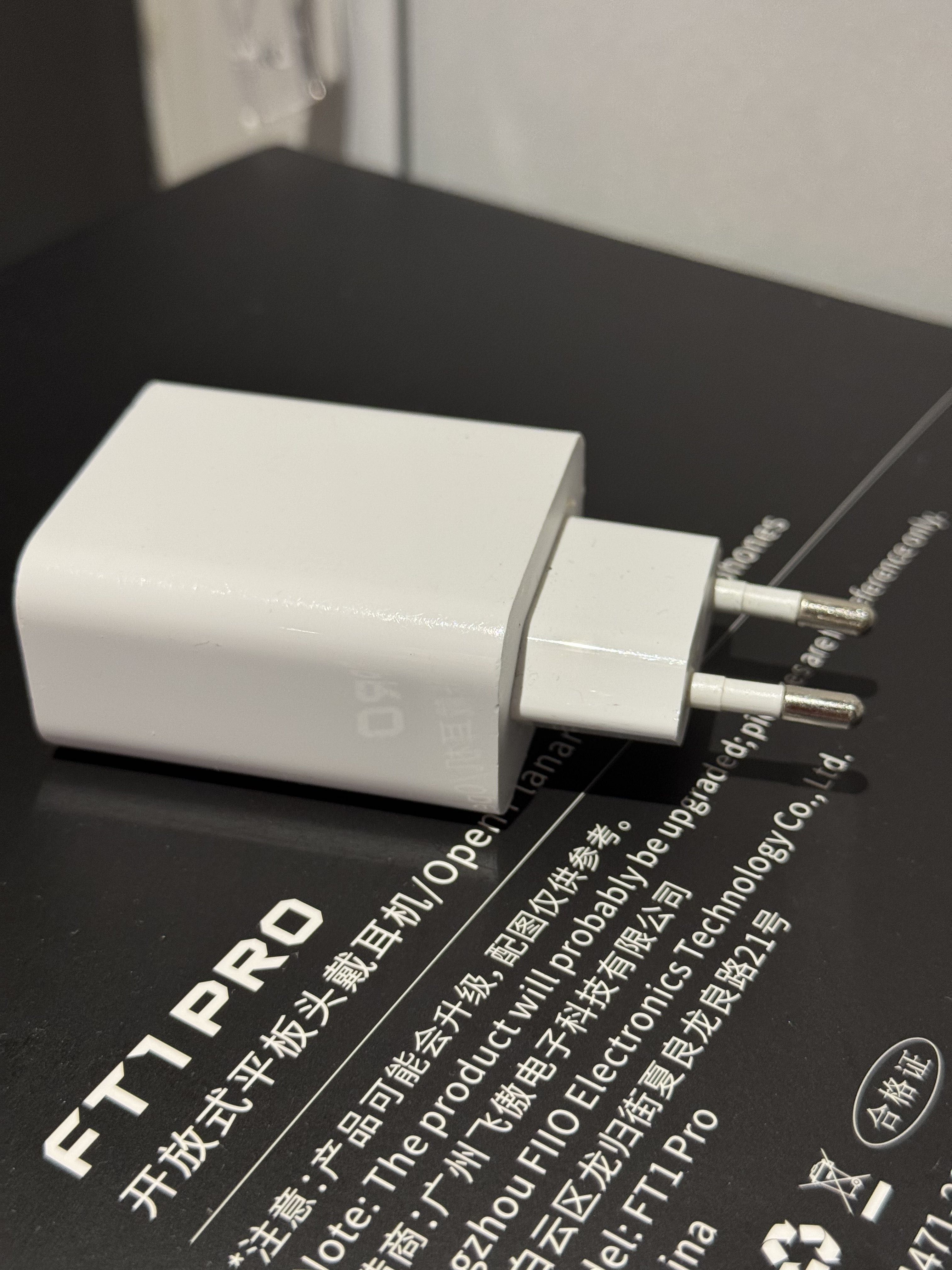Oryginalna ładowarka Xiaomi USB-A 33W - Szybkie Ładowanie PD i QC