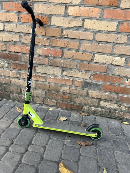 продам самокат explore