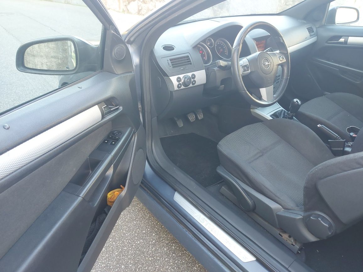Opel astra GTC 1.3 CDTI 2006
