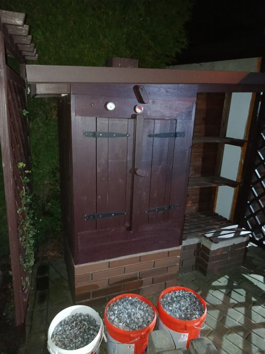 Mam do sprzedania wedzarnik ardzo mocny