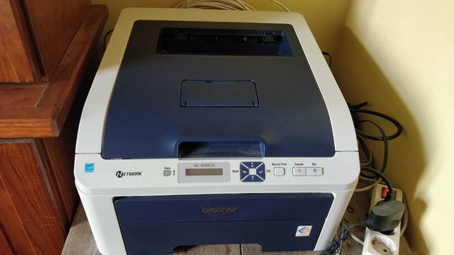 Impressora laser a cores da marca Brother HL-3040CN