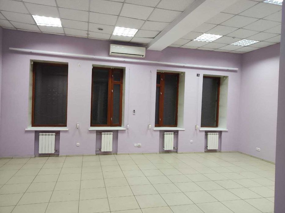Здам в оренду ( Продажа) нежитлове приміщення Троїцька 26.