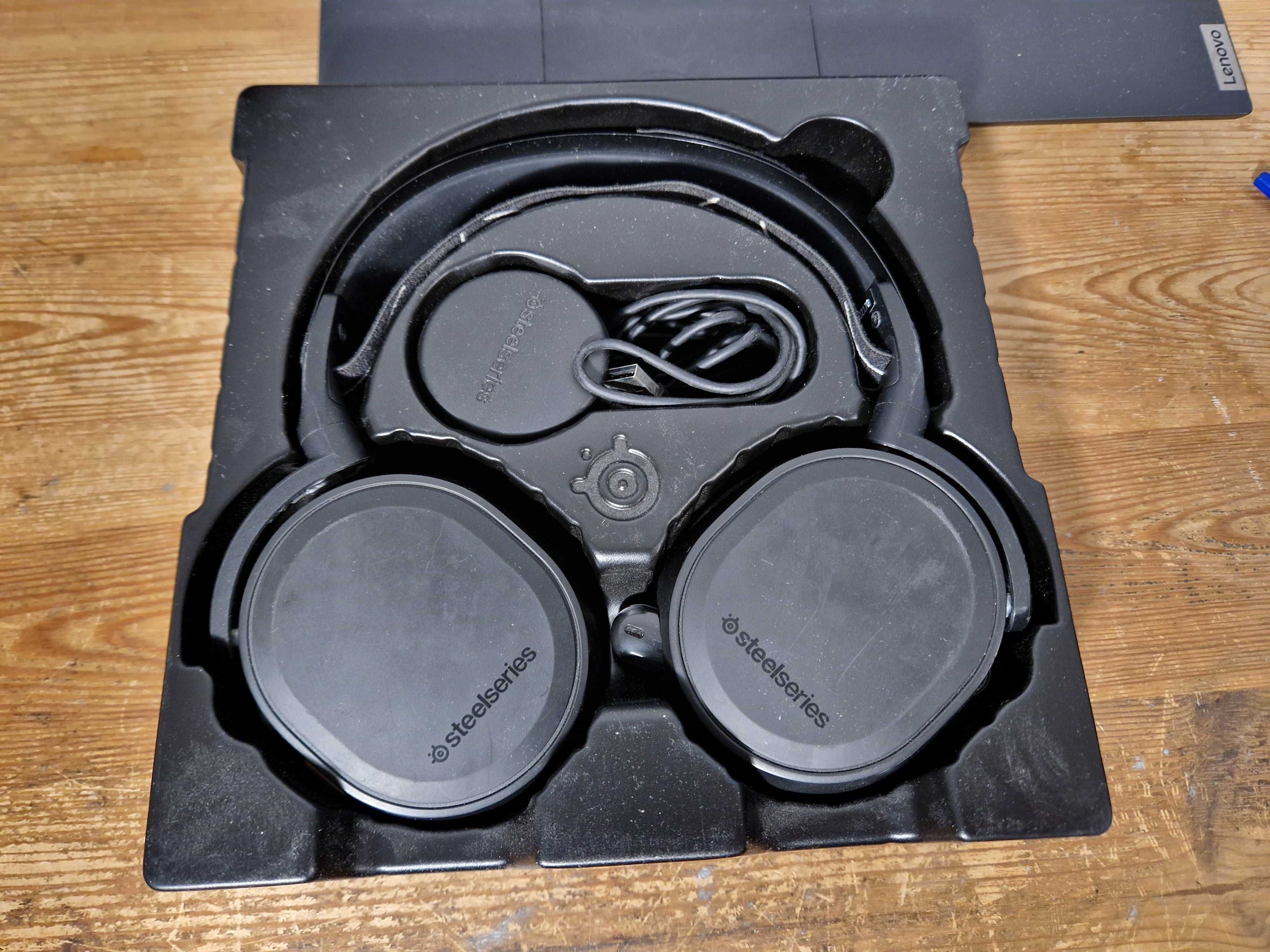 Słuchawki bezprzewodowe wokółuszne SteelSeries Arctis 9 (3426)