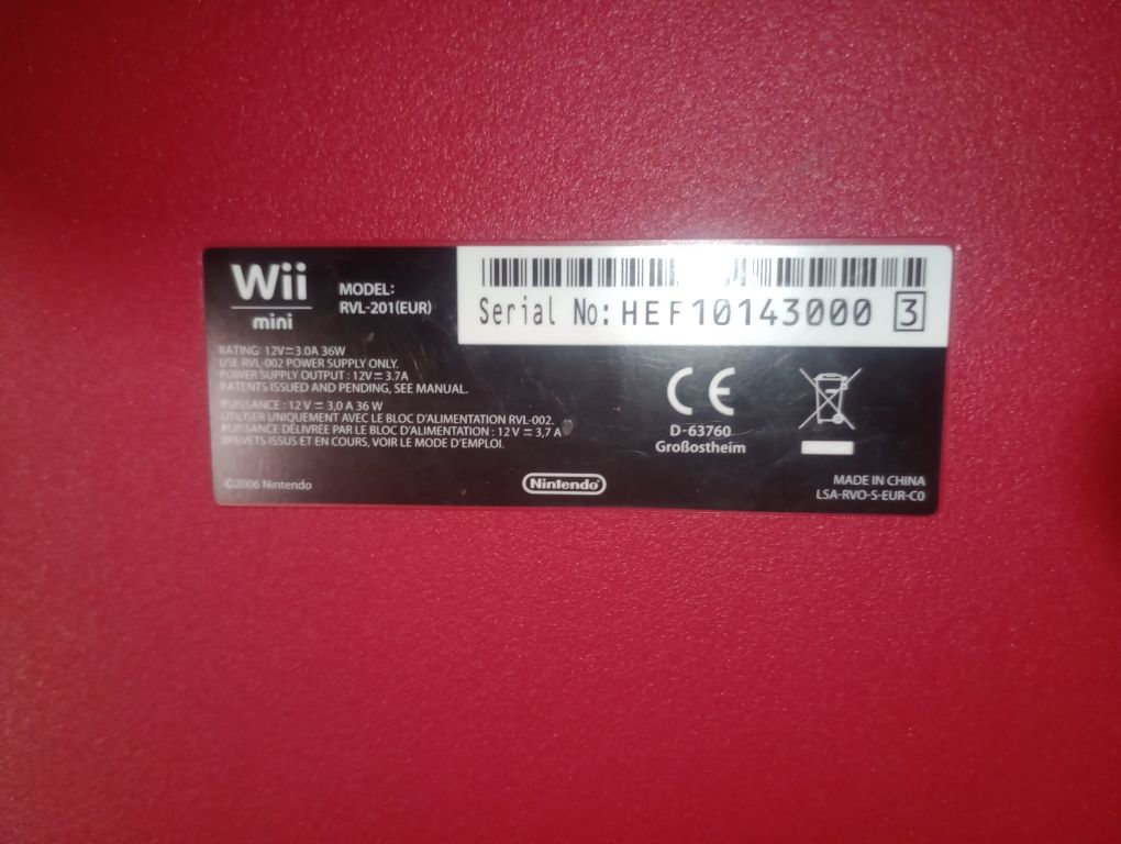 Konsola Nintendo Wii Mini Red