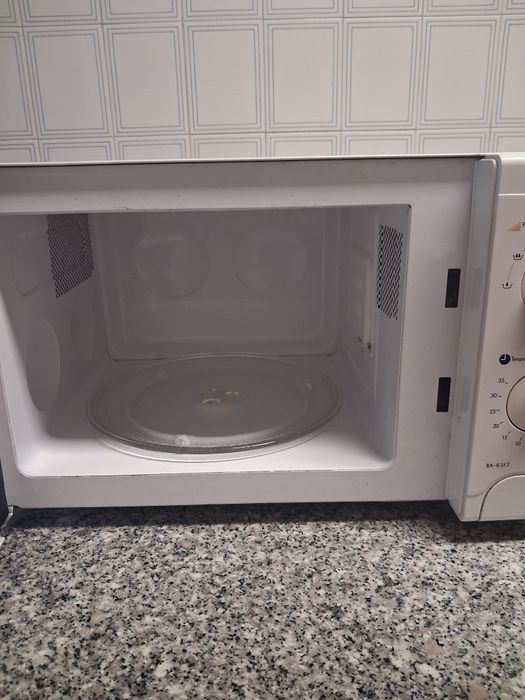 Microondas ......