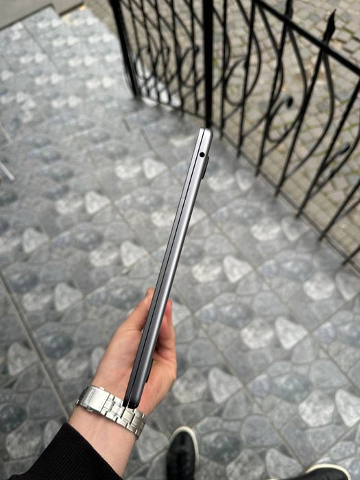 MacBook Air 13" M2 16ram 256ssd Space Gray MC7U4 ідеал 89%