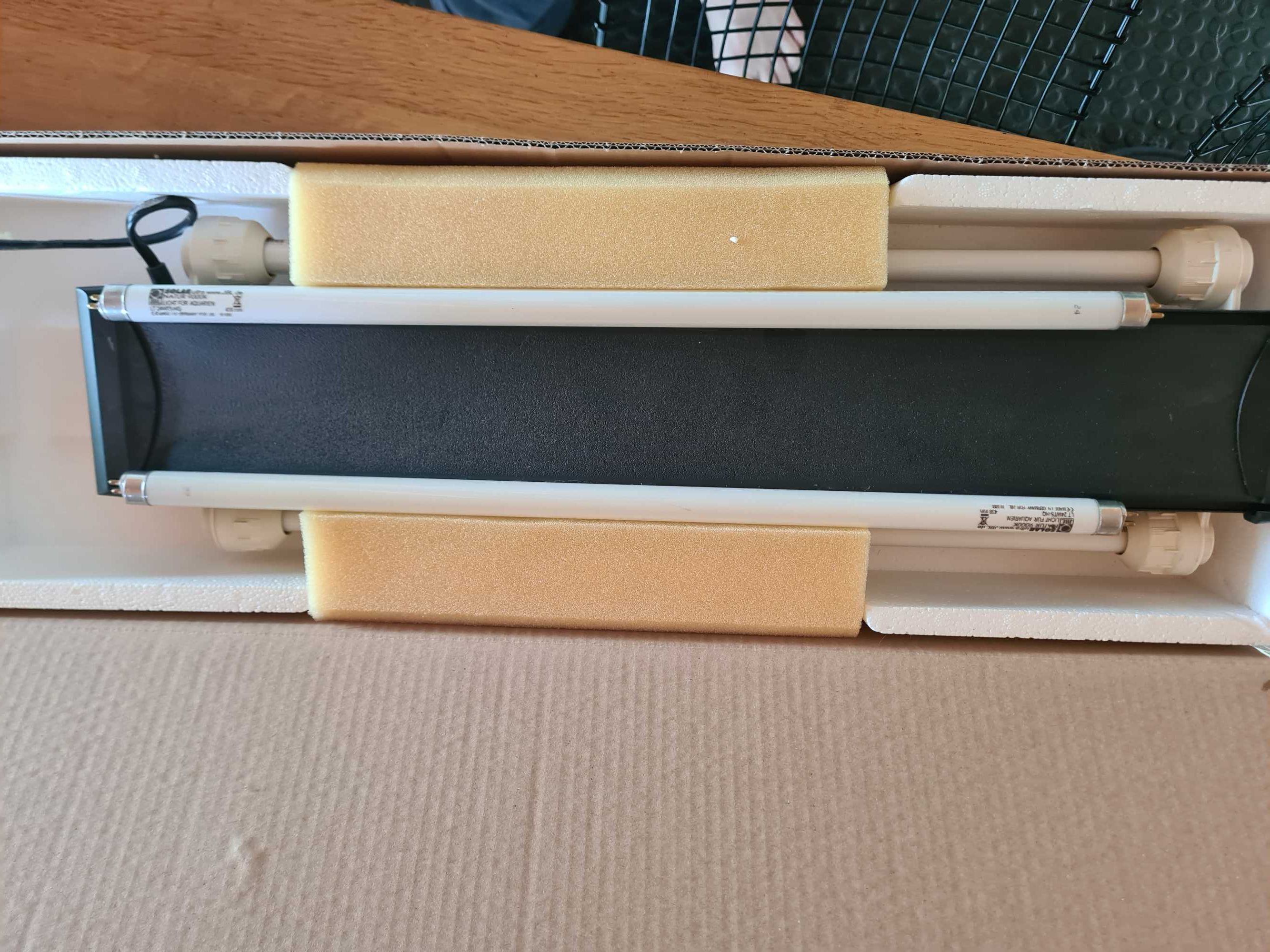 JUWEL MULTILUX T5 (2x24W, 550 mm) Belka oświetleniowa do akwarium.