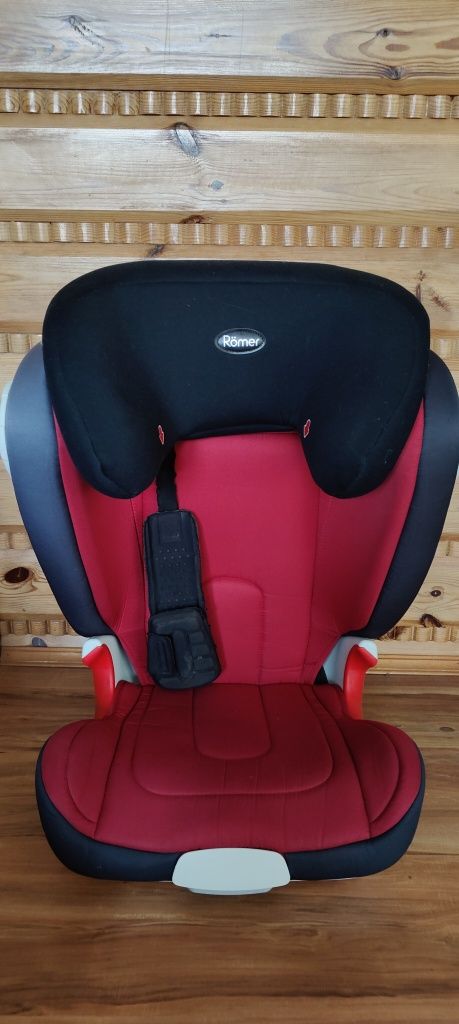 Fotelik Britax Römer Kidfix 15-36 kg