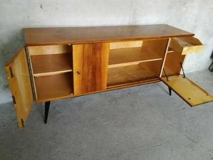 Kredens Komoda VAR Włocławska FM Sideboard Design PRL Orzech dobry sta