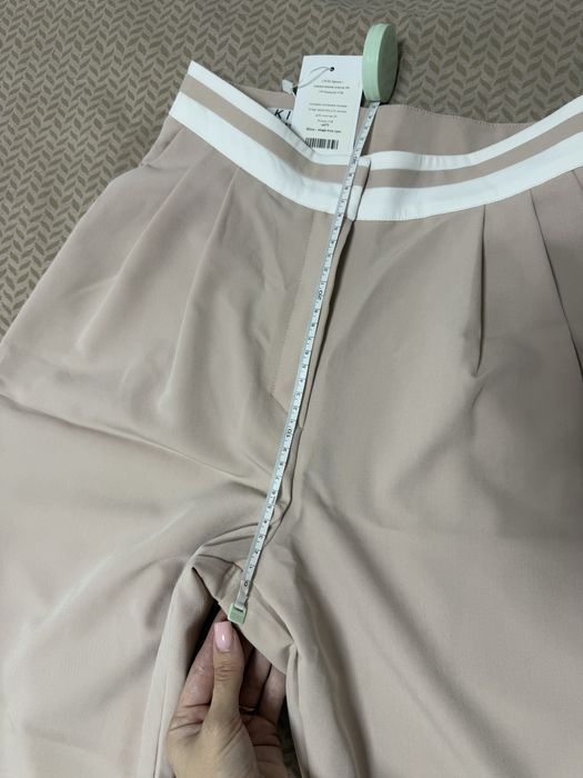 Штани нові С-М бежеві