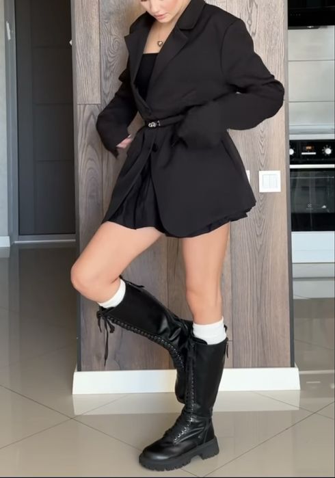 Stylowy czarny żakiet oversize#Mod-a