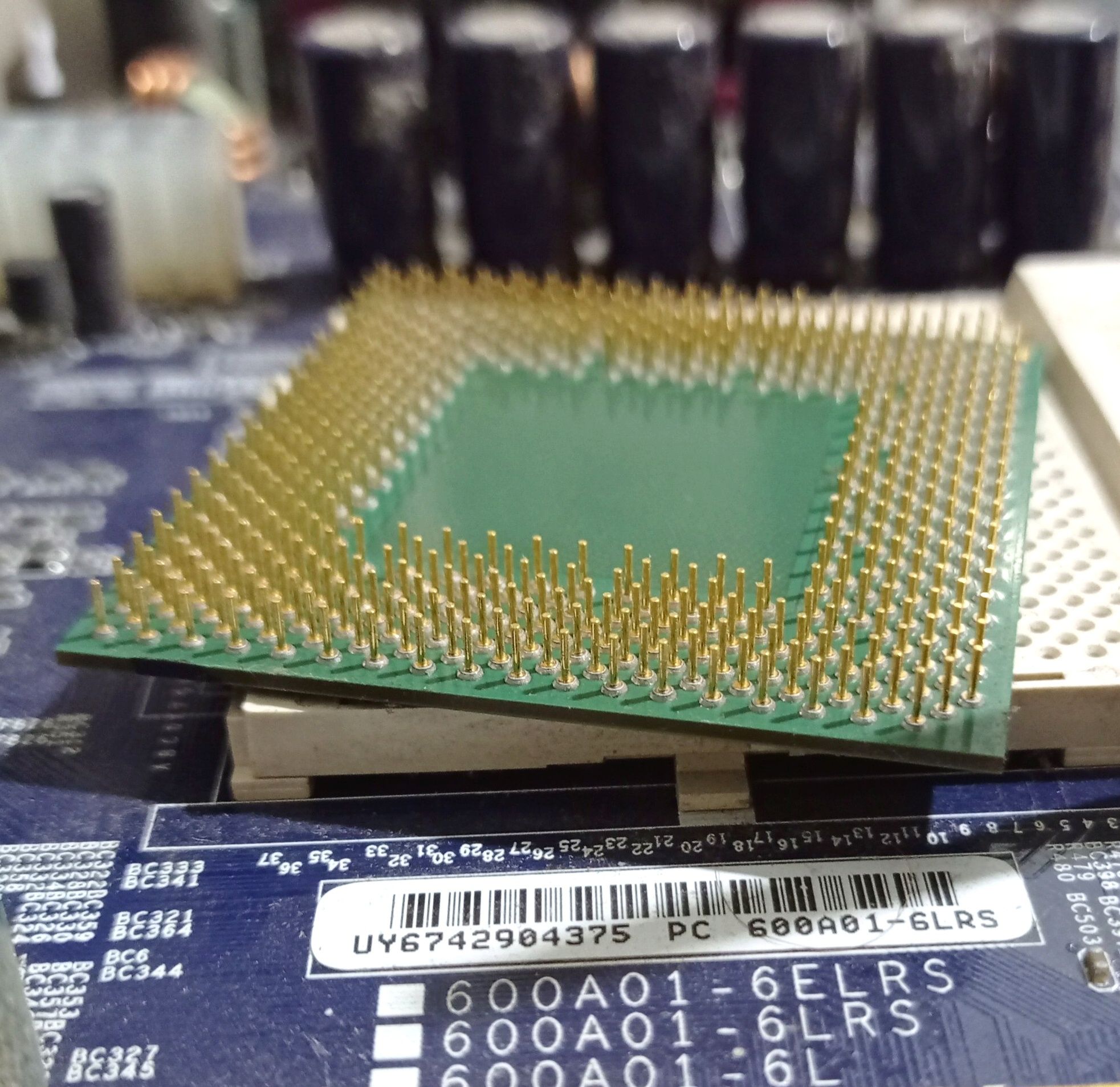 Процессор AMD Sempron 2200+ (256/333/1,6v) Socket 462 Thoroughbred